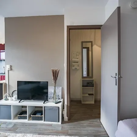 Studio Parenthese - Balcon -parking - Centre-ville